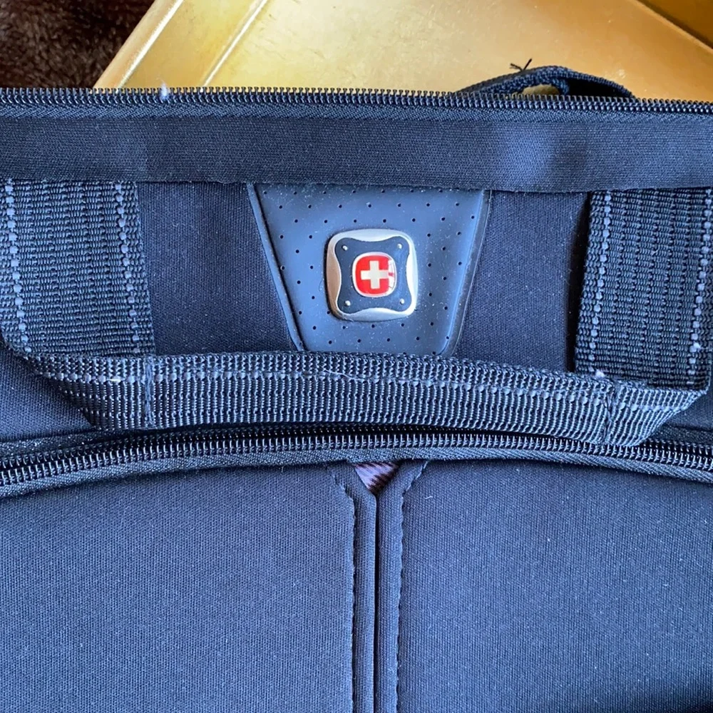 Swiss Gear‎ Black Neoprene Padded Computer Tote